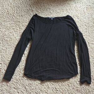 Cable & Gauge Black Long Sleeve Top